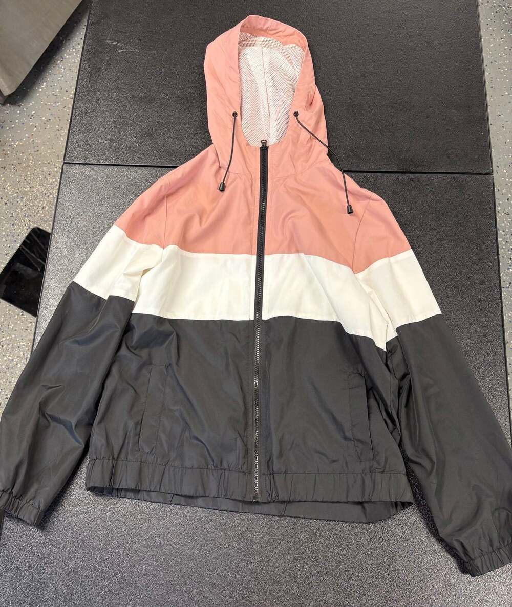 Women’s light zip up jacket